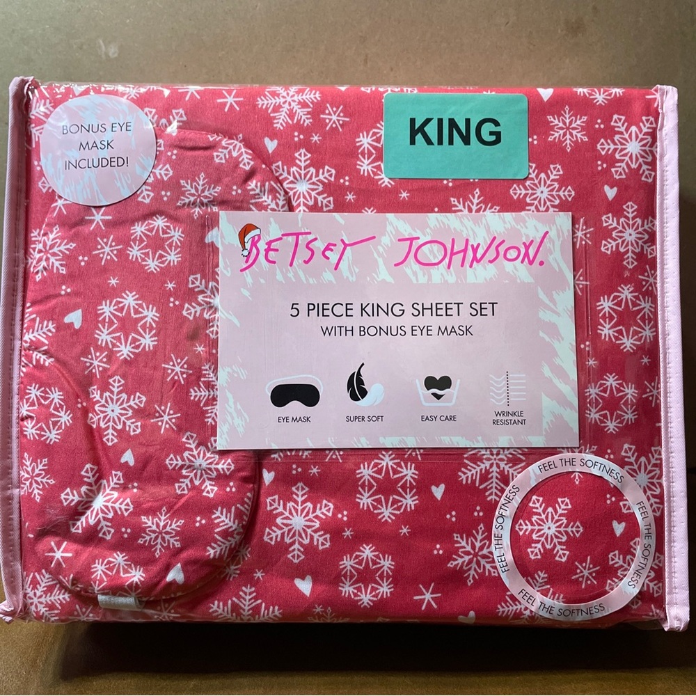 Betsey Johnson king sheet set